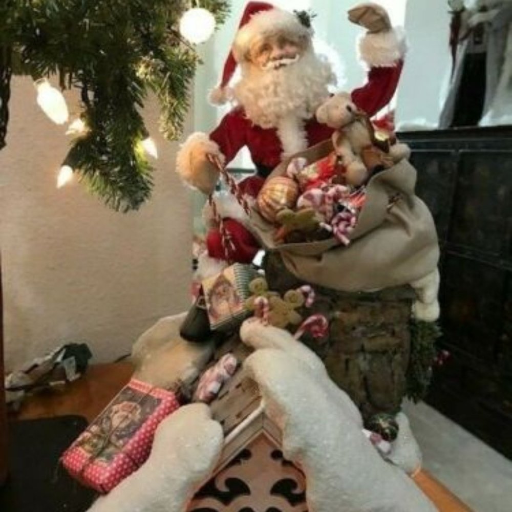 LYNN WEST DESIGNS, "ROOFTOP SANTA" SIGNED LTD EDITION 14/40, COA INCLUDED